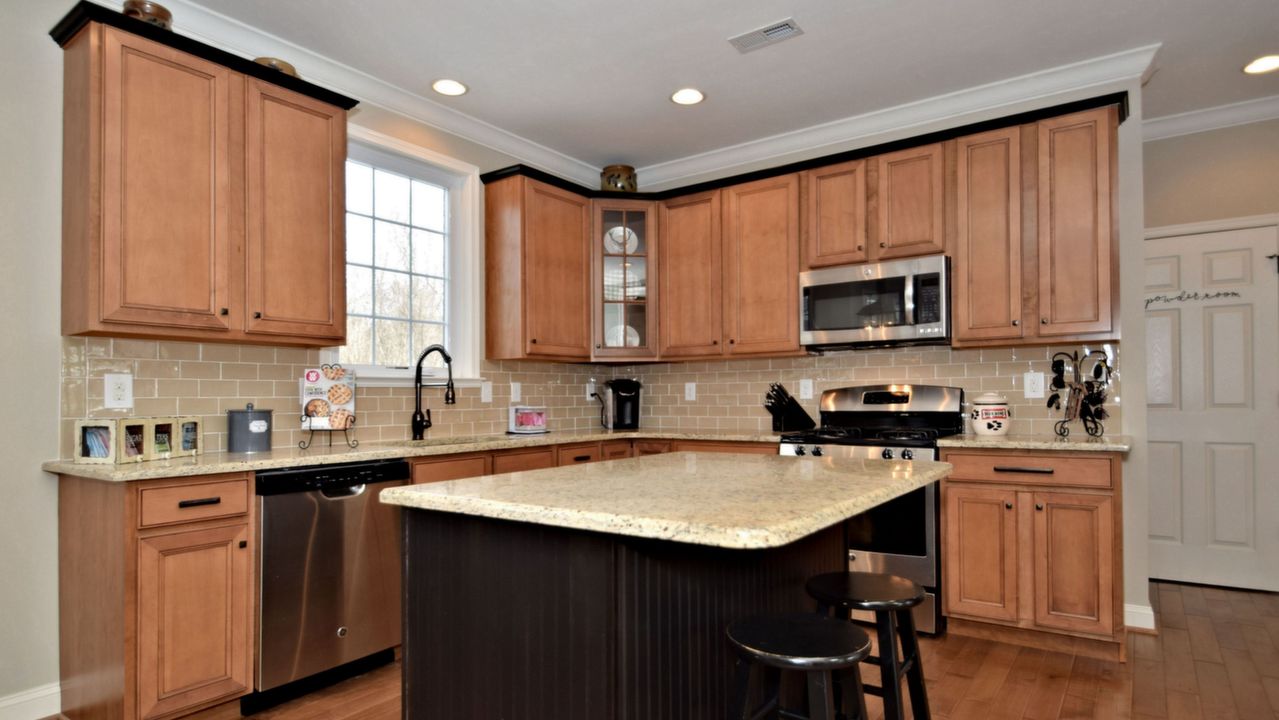 96 Oak Creek Dr, Royersford, PA, 19468 Scene 2