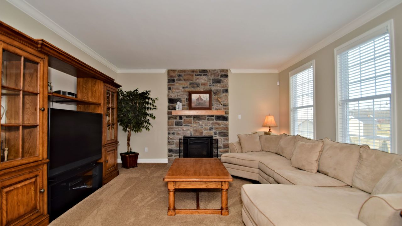 96 Oak Creek Dr, Royersford, PA, 19468 Scene 3