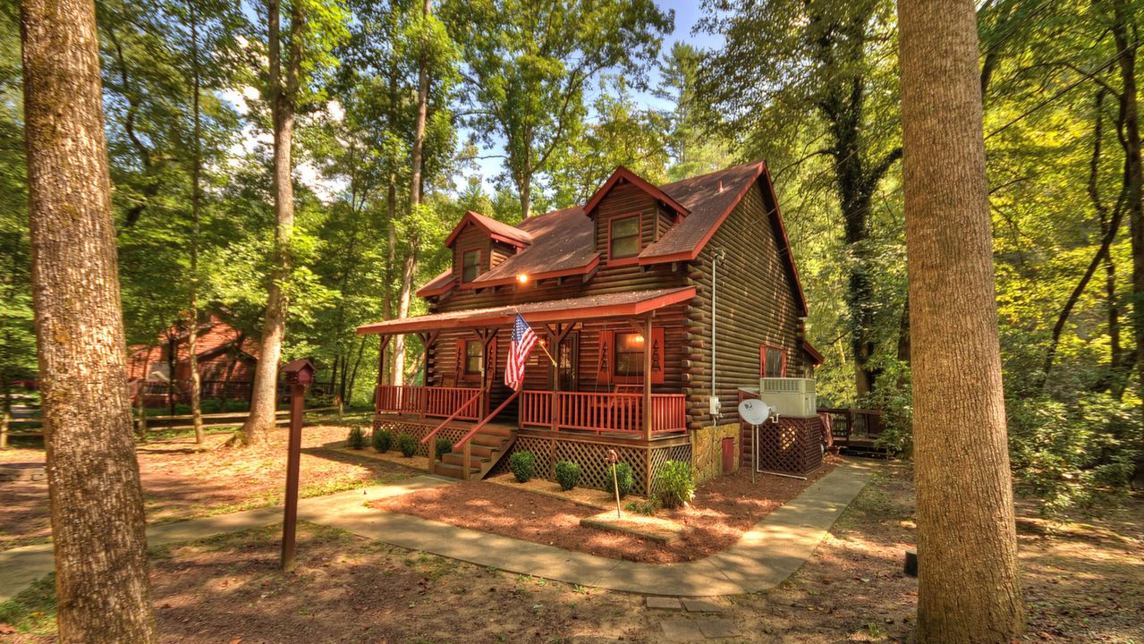 45 Whitewater Ln, Ellijay, GA, 30536 Scene 1