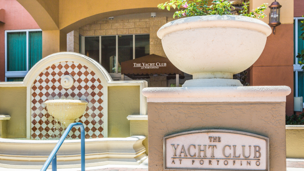 Yacht-Club-#1206-03