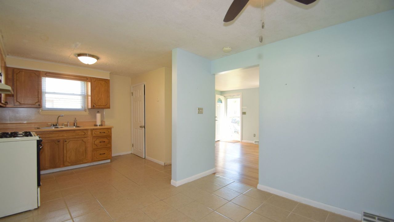 3514 Montrose Ave, Laureldale, PA, 19605 Scene 2