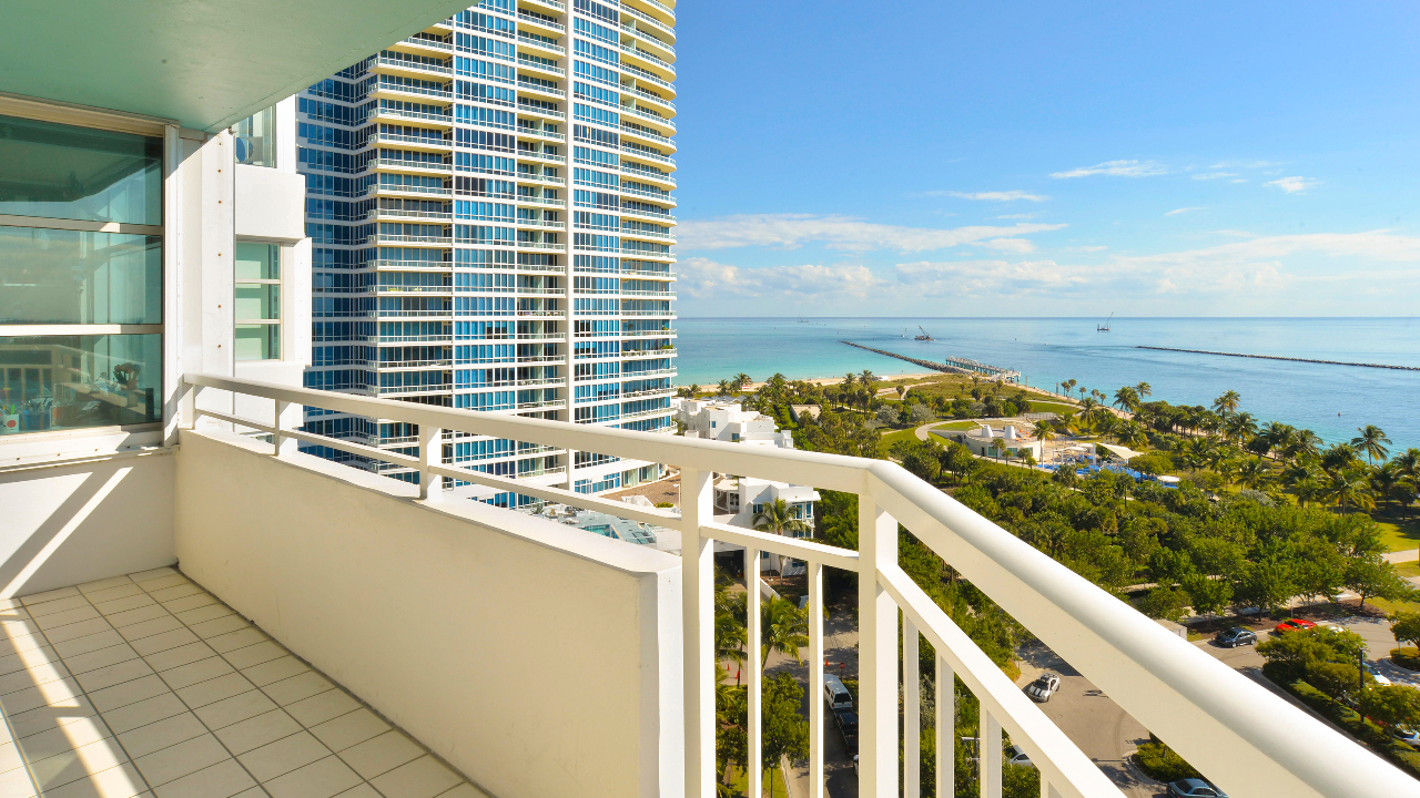 South-Pointe-Tower-#1403-03