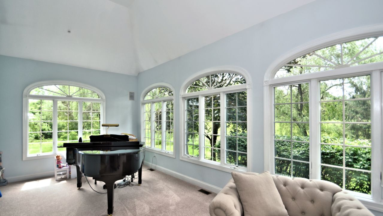 113 Fox Hill Dr, Newtown, PA, 18940 Scene 2