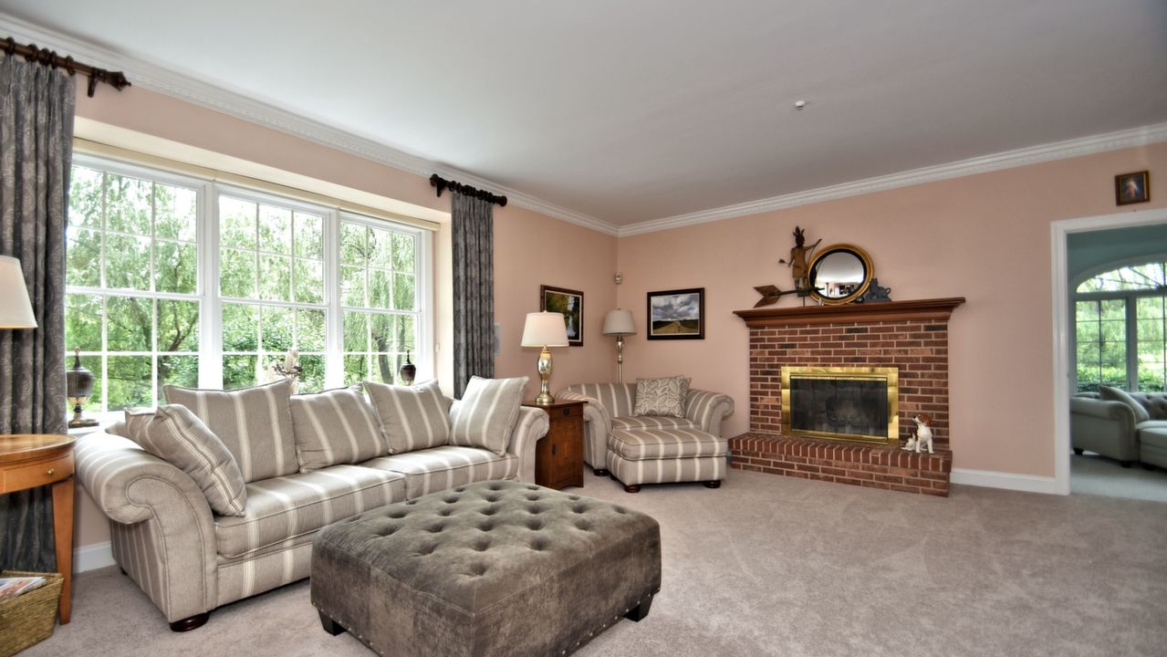 113 Fox Hill Dr, Newtown, PA, 18940 Scene 3