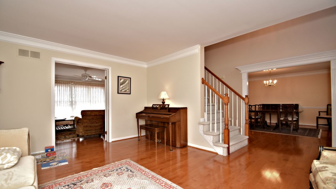 161 Mountain Oaks Rd, Yardley, PA, 19067 Scene 2