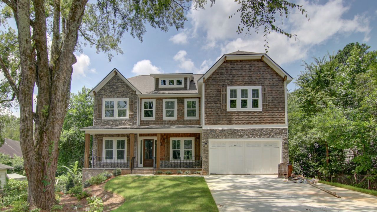 2686 Skyland Drive NE