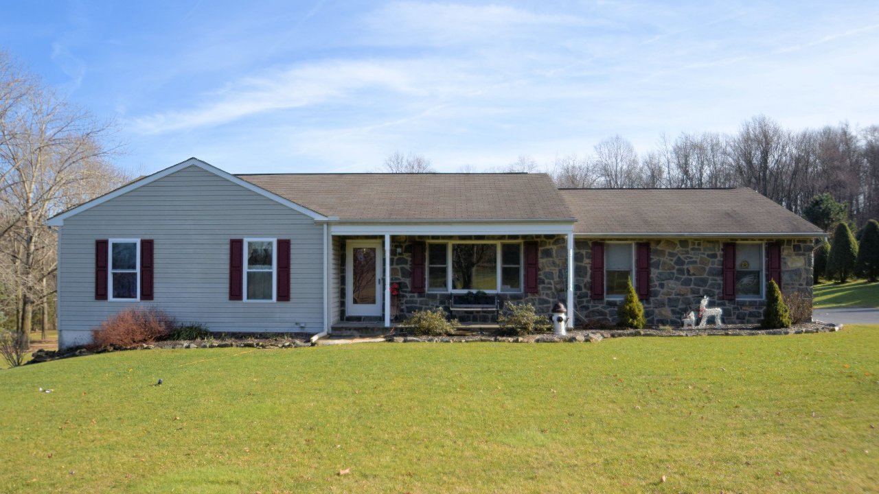 109 Spook Ln, Fleetwood, PA, 19522 Scene 1