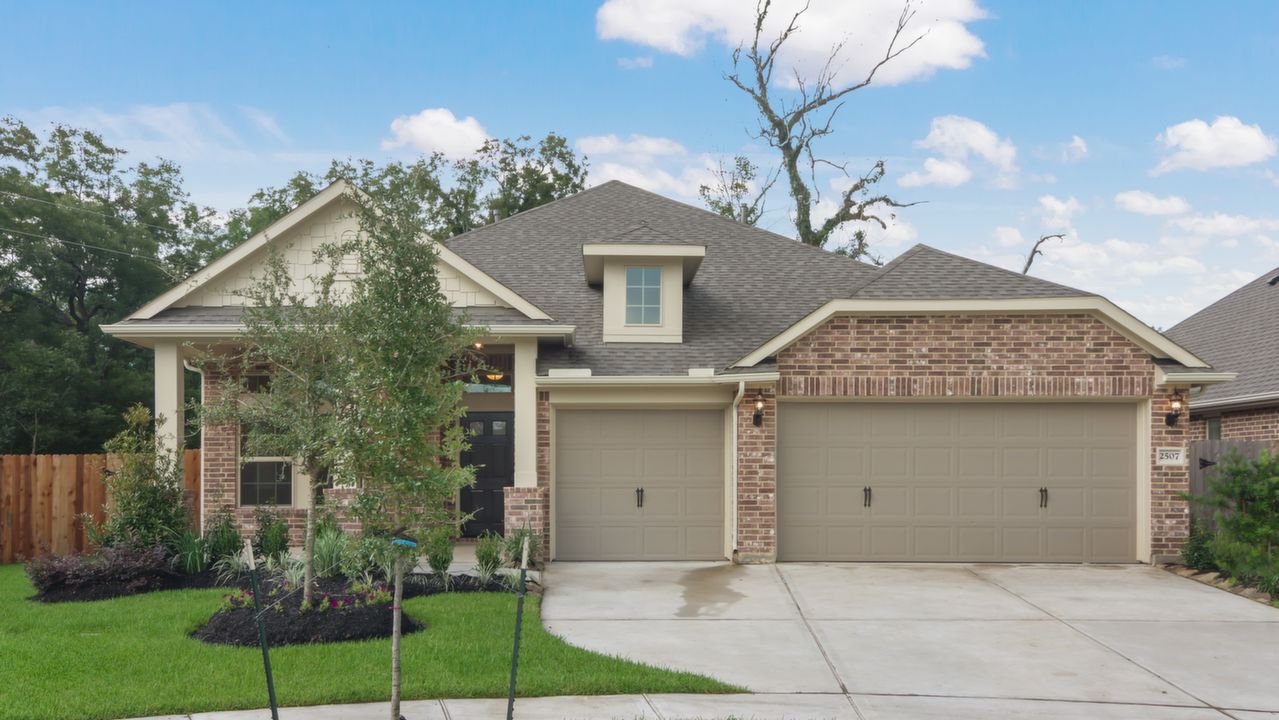 2507BenbrookSpringsCourt_002