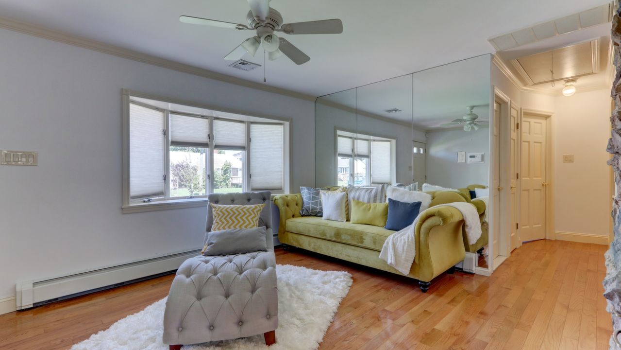 71 Grant St, Freeport, NY, 11520 Scene 4