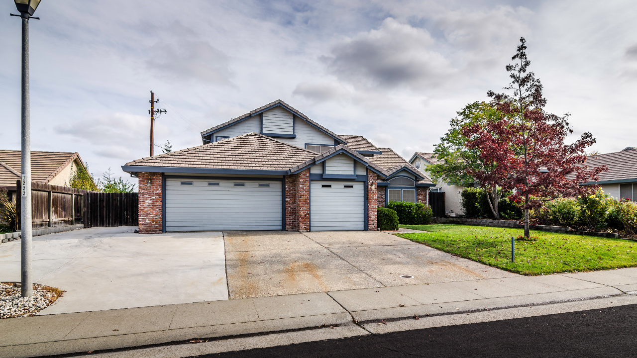 5658 Montclair Cir 03