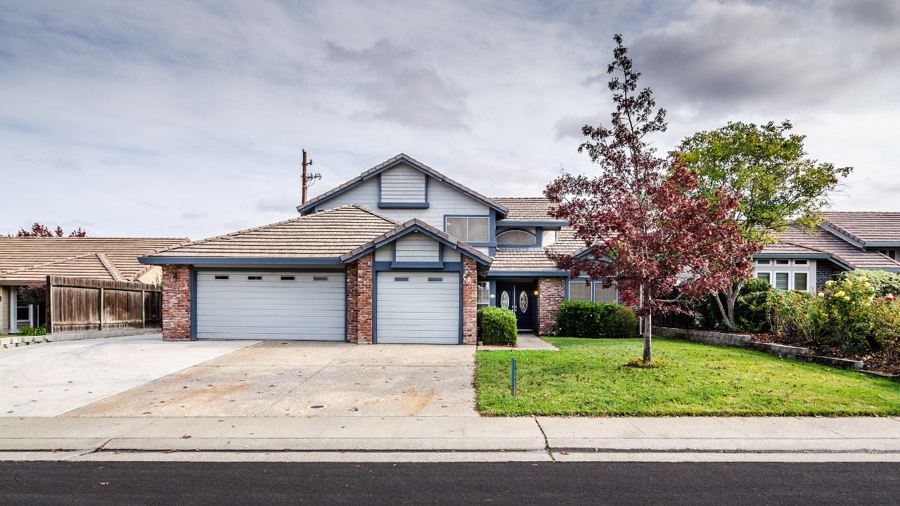 5658 Montclair Cir 02