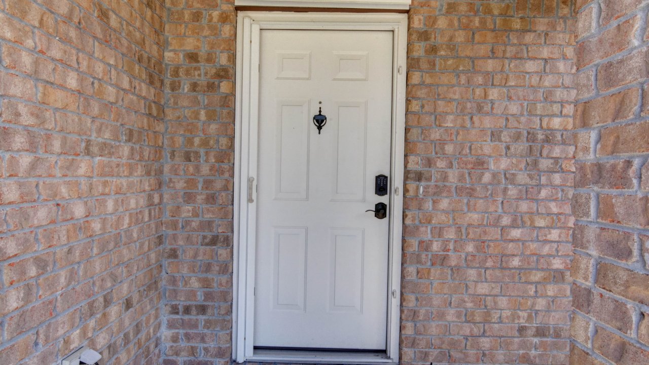04_Entrance_00