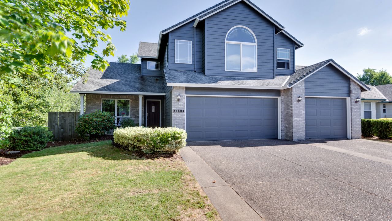 21803 NE Lachenview Ln, Fairview, OR, 97024 Scene 1