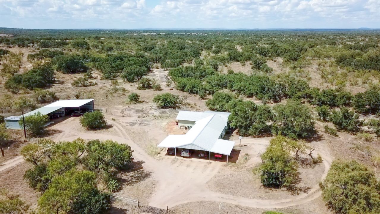 CR 109, Llano, TX, 78643 Scene 1