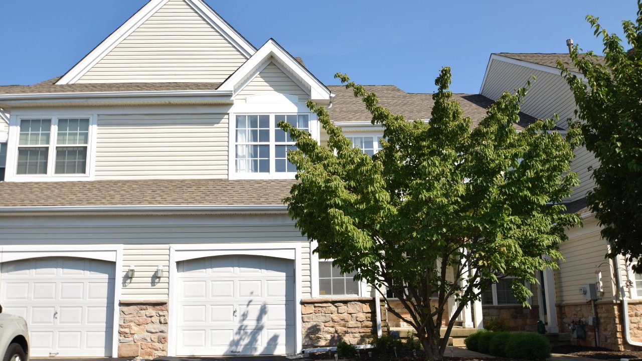 1656 Mayfield Cir, Jamison, PA, 18929 Scene 1