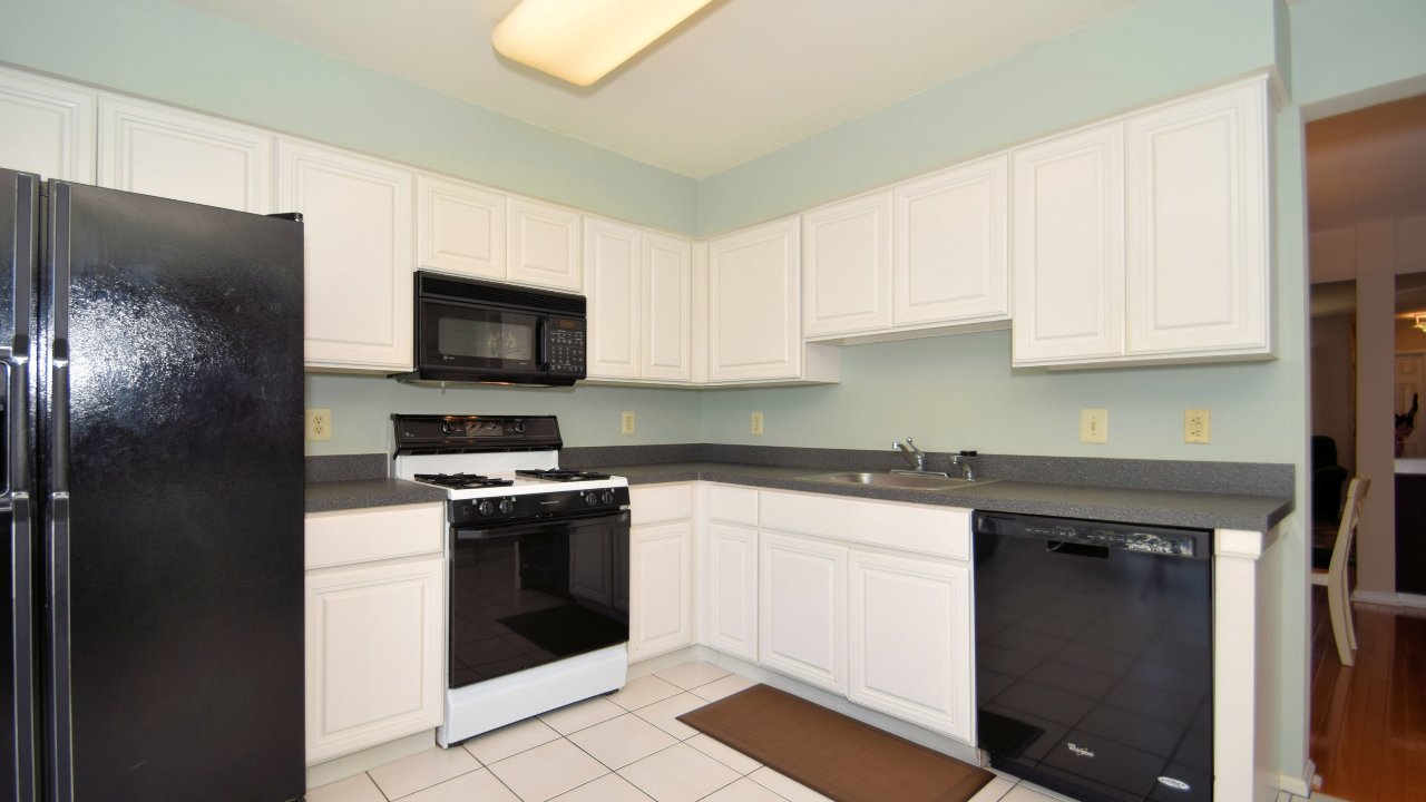 1656 Mayfield Cir, Jamison, PA, 18929 Scene 2