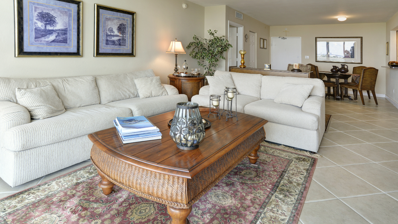 5600-Collins-#10P-03