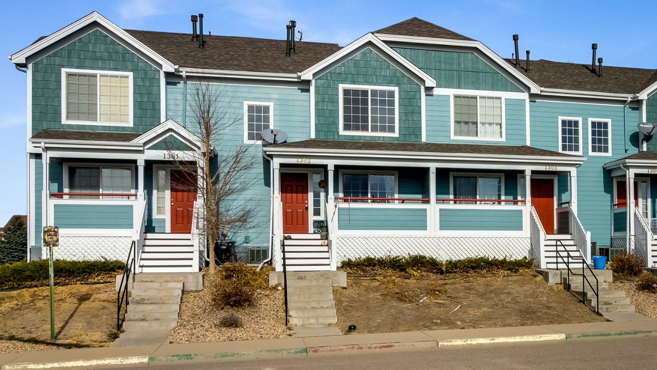 3660 W. 25th St. #1302