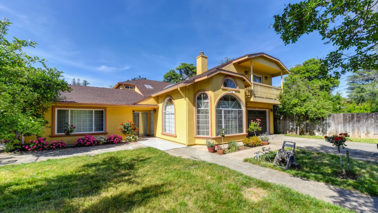 5043 North Ave., Carmichael, CA, 95608 Scene 4