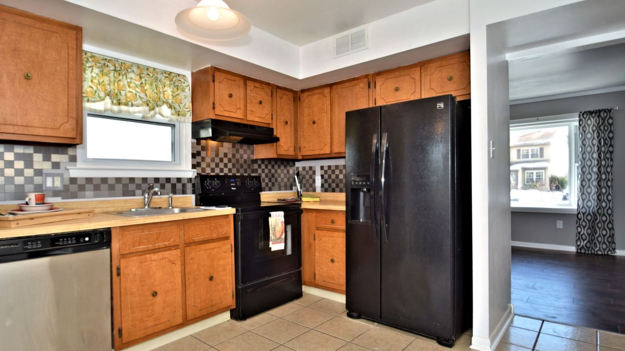 109 Horseshoe Lane, Horsham, PA, 19044 Scene 3