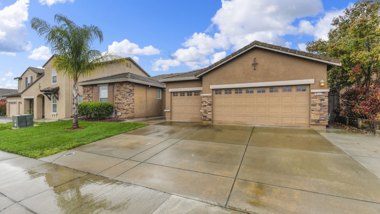 9320 Miko Cir, Elk Grove, CA 95624, Elk Grove, CA, 95624 Scene 2