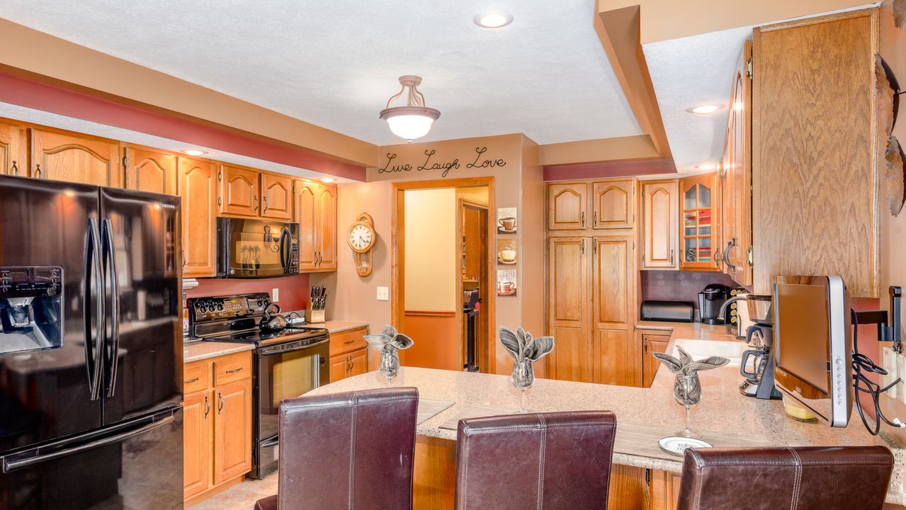 171 Versailles Dr, Bull Shoals, AR, 72619 Scene 3