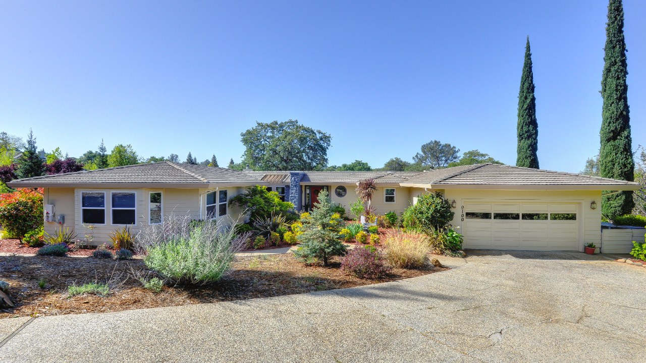 9100 Upper Valley Road, Auburn, CA, 95602 Scene 3