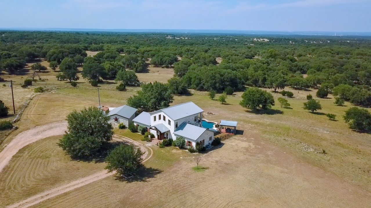 493 Appaloosa Run, Round Mountain, TX, 78663 Scene 1