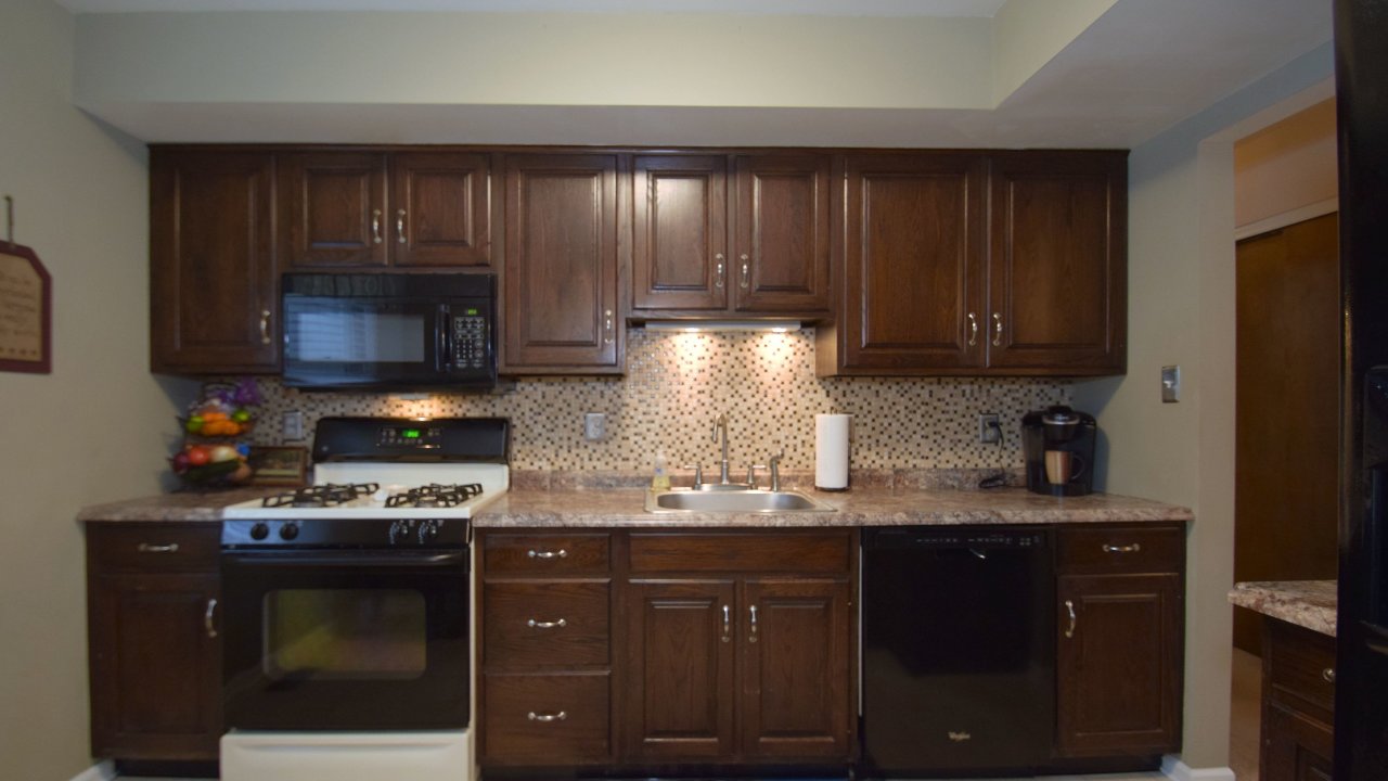 103 Ashley Ave, Reading, PA, 19606 Scene 3