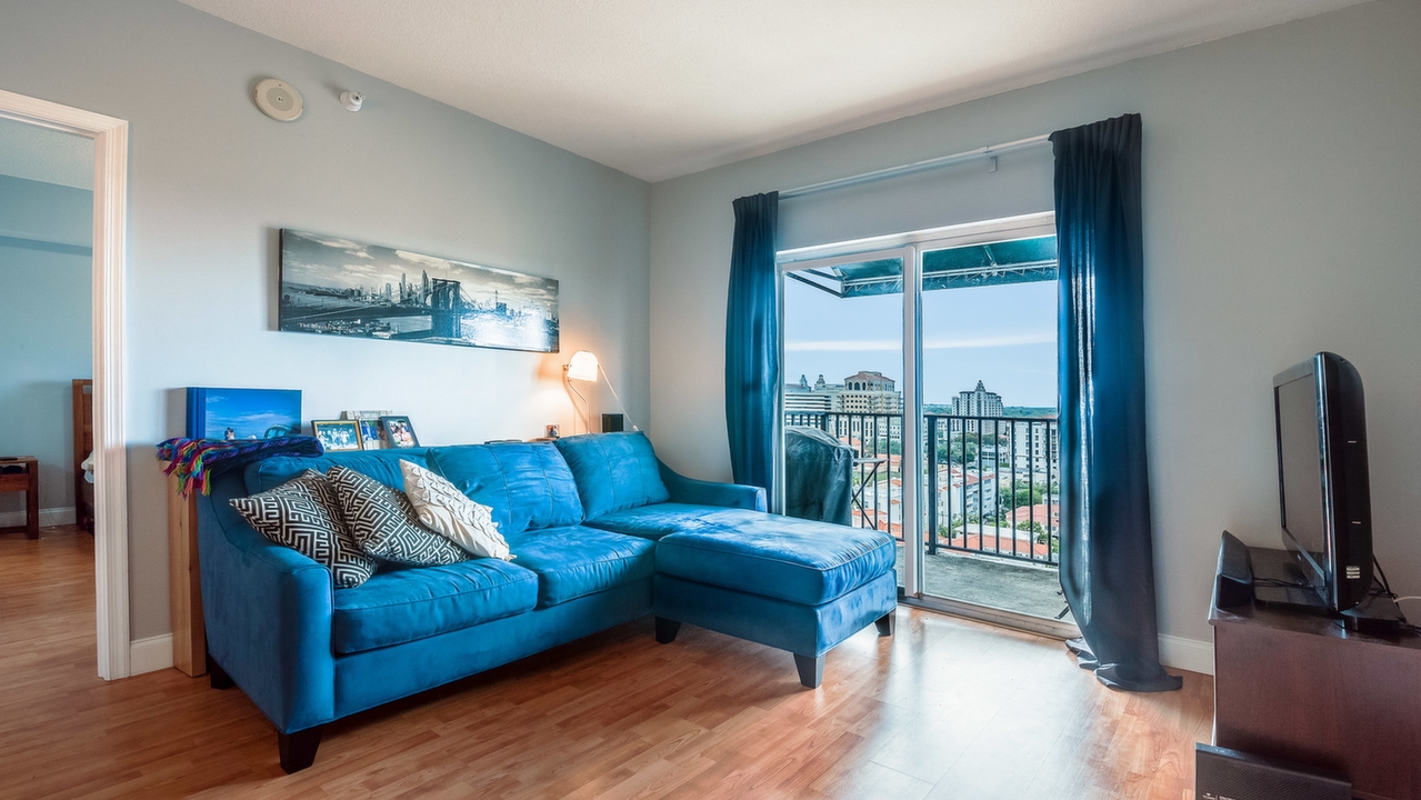 Gables-View-#1102-02