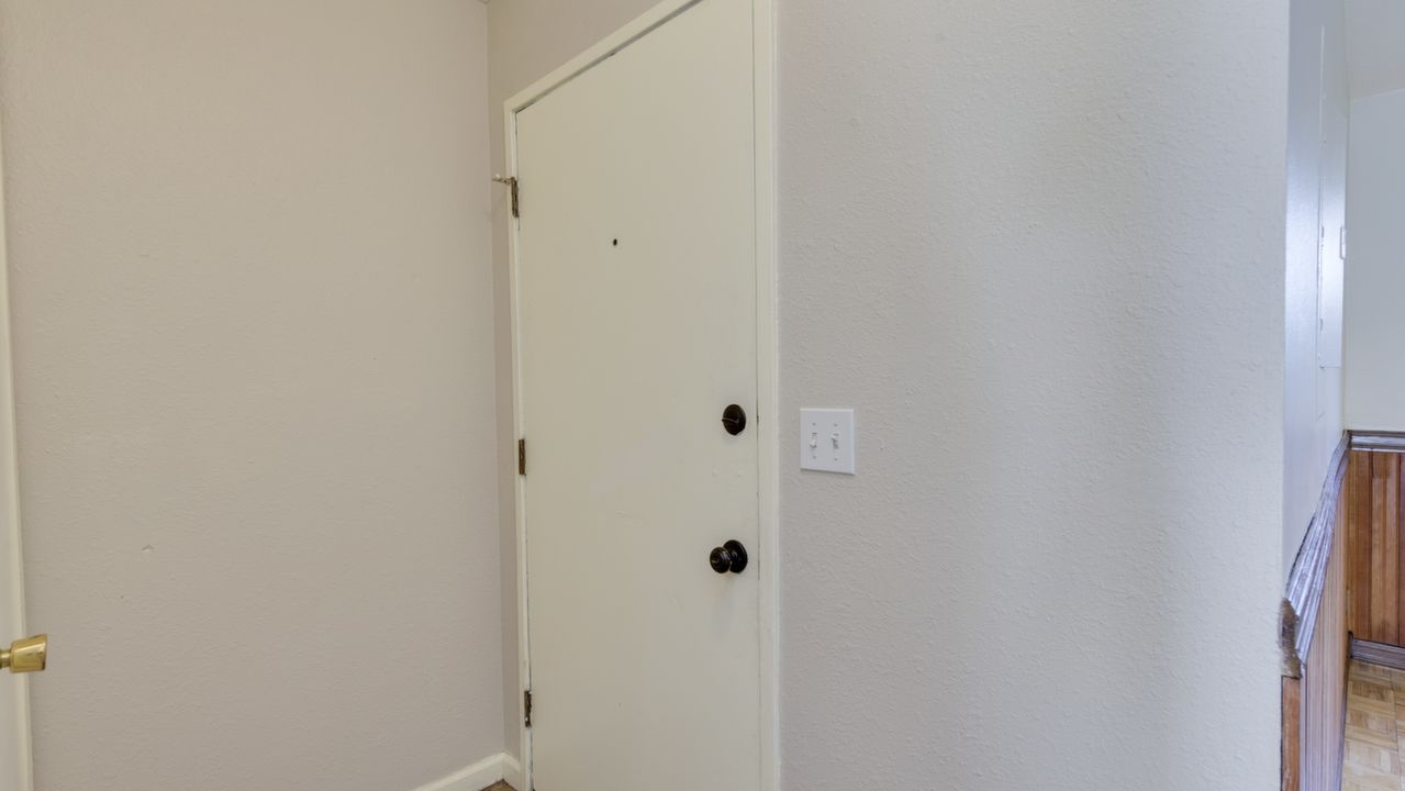 23966 NE Treehill Dr, Wood Village, OR, 97060 Scene 4