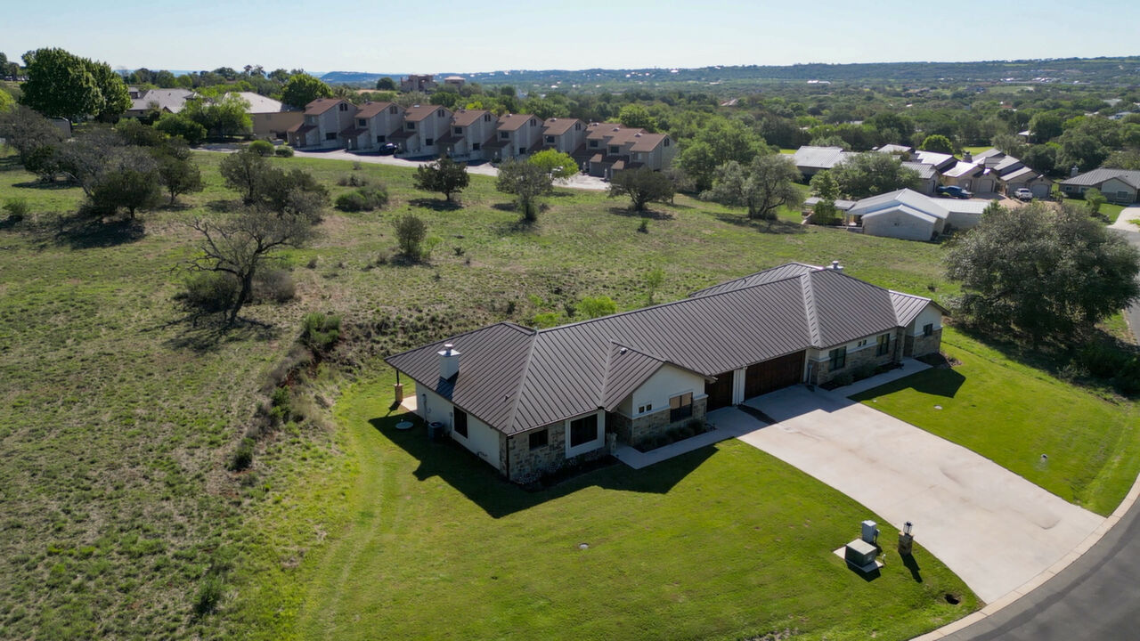 127 Uplift, Horseshoe Bay, TX, 78657 Scene 2