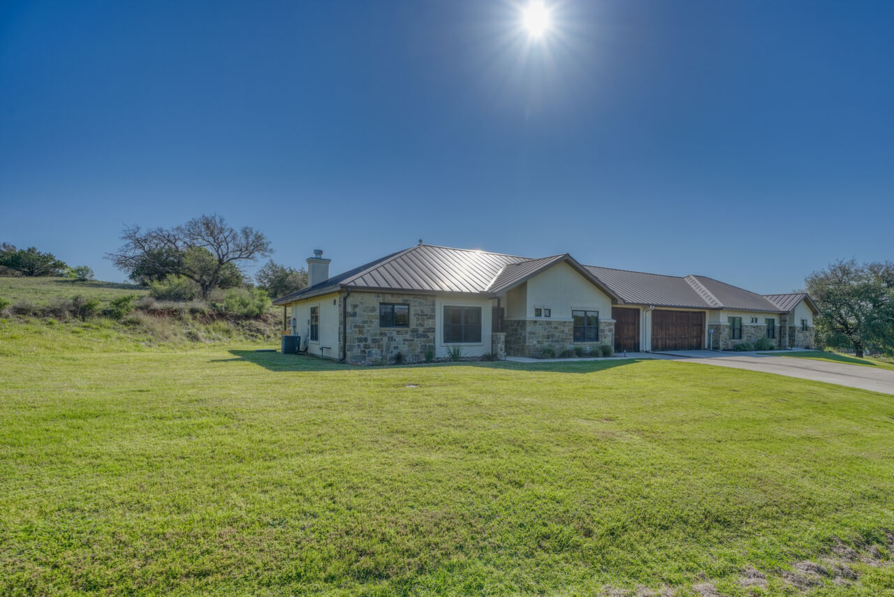 127 Uplift, Horseshoe Bay, TX, 78657 Scene 4