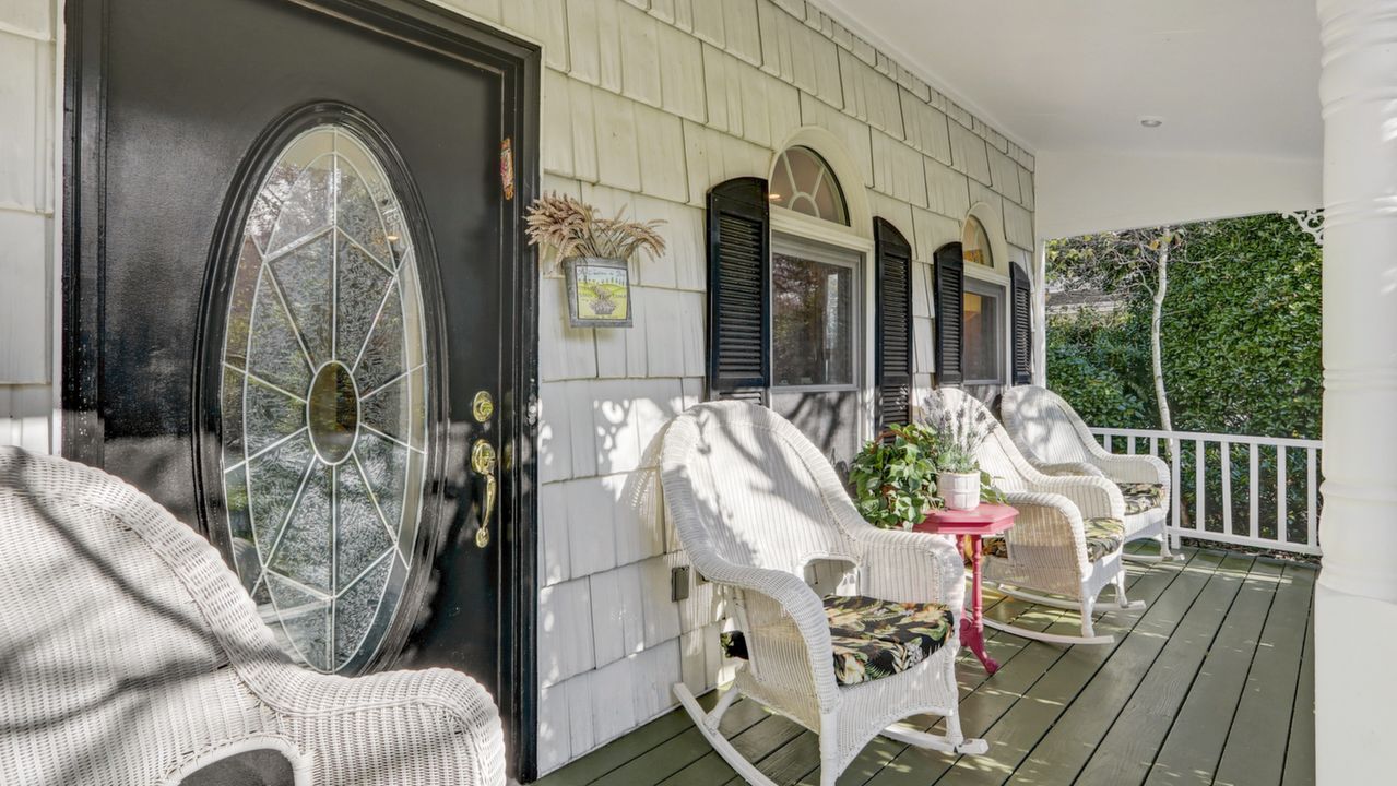 128 Ocean Ave, Woodmere, NY, 11598 Scene 2