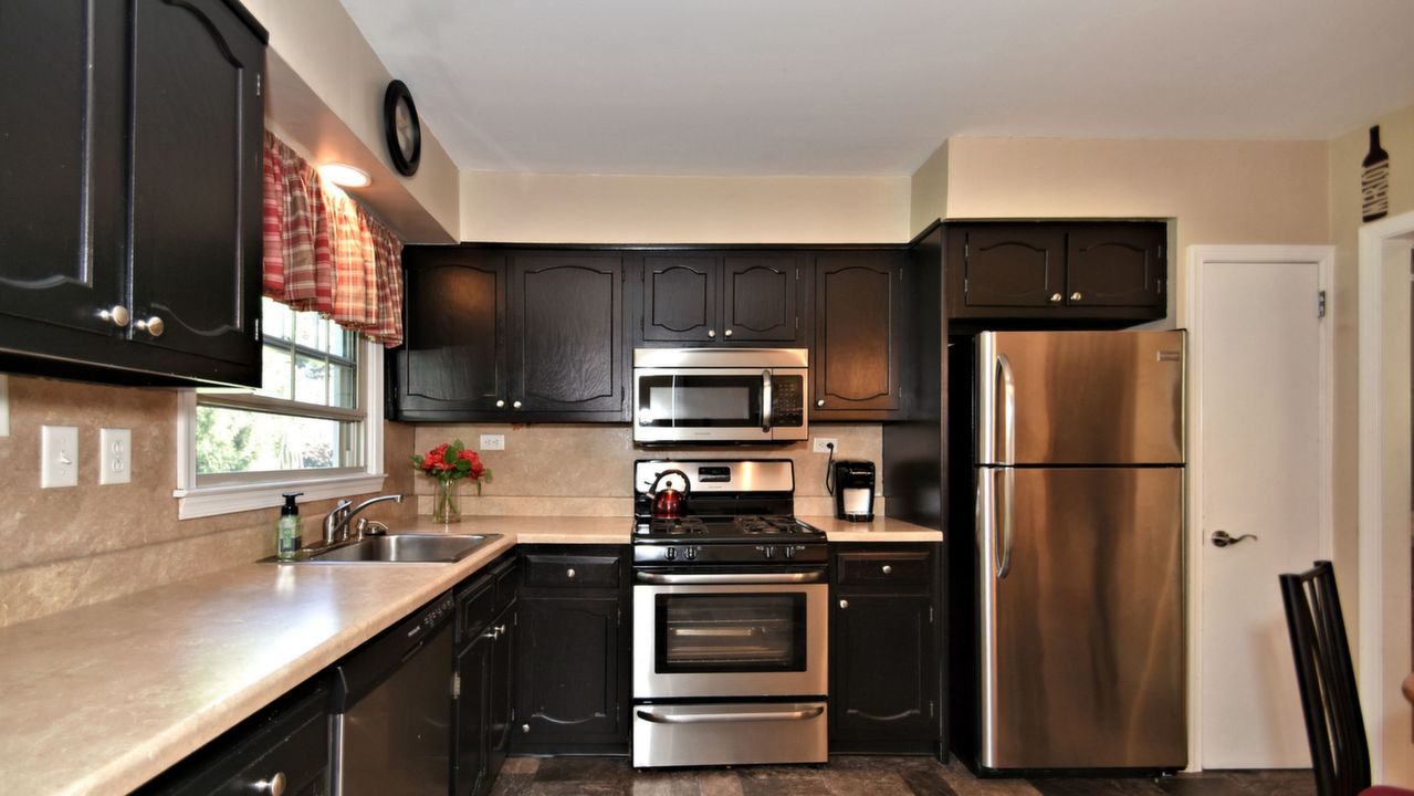 1838 Howe Ln, Maple Glen, PA, 19002 Scene 3