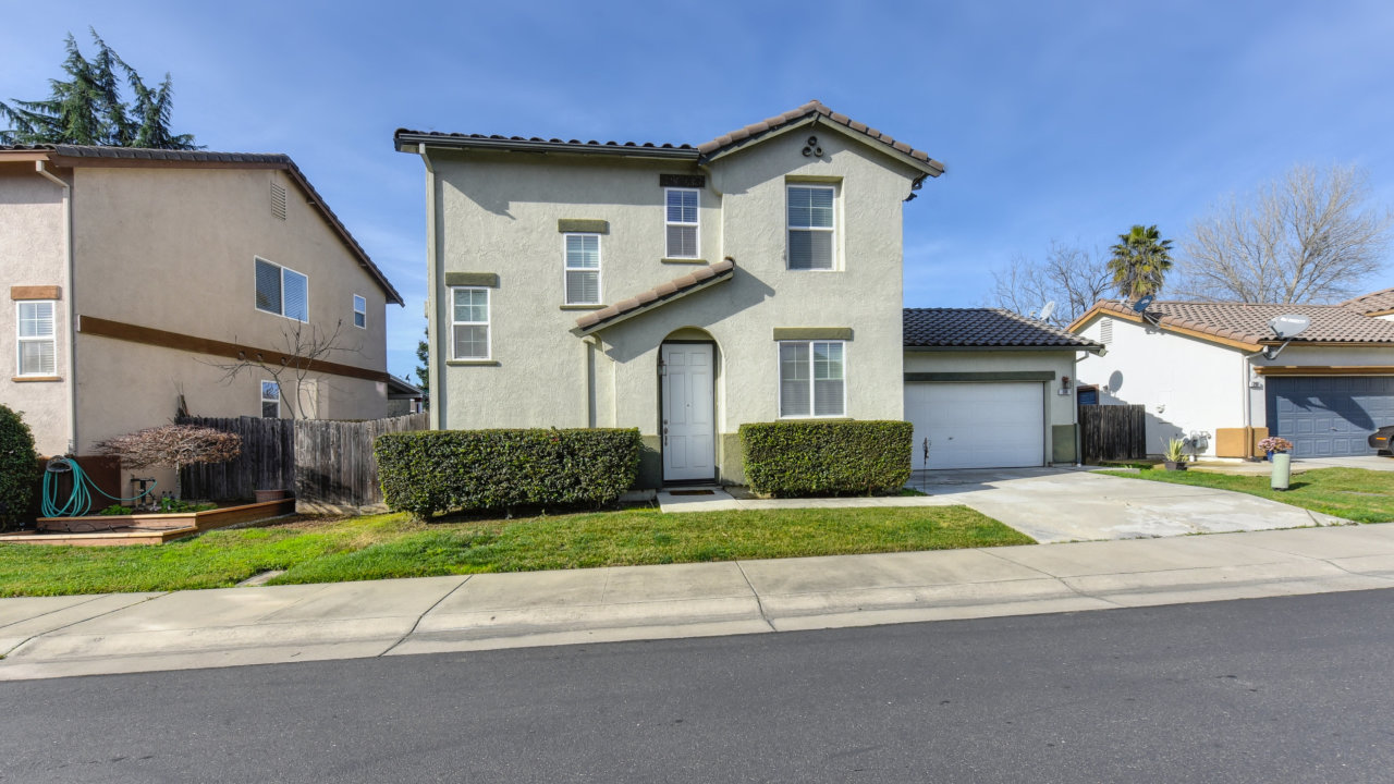 300 Sun Shower Circle, Sacramento, CA, 95823 Scene 3