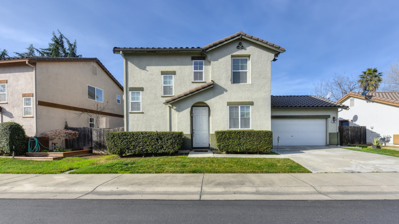 300 Sun Shower Circle, Sacramento, CA, 95823 Scene 1
