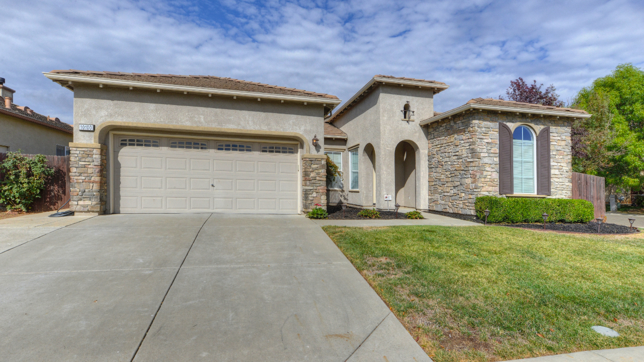 10100 Sonoma Creek Drive, Elk Grove, CA, 95624 Scene 1