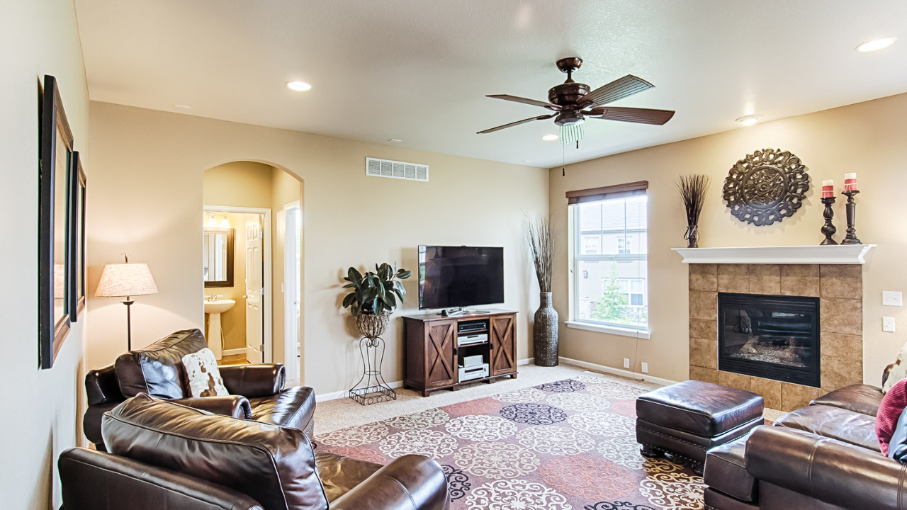 Family Room with Fireplace