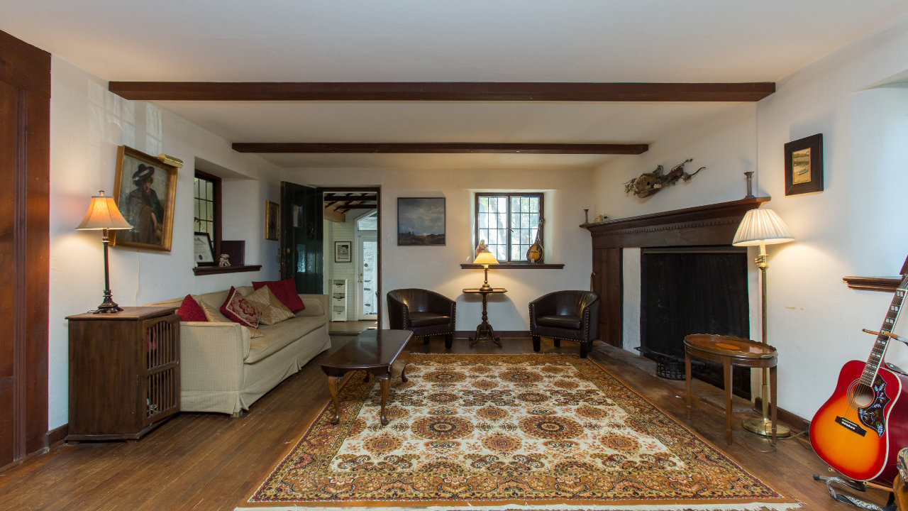 902 Twyckenham Road-9