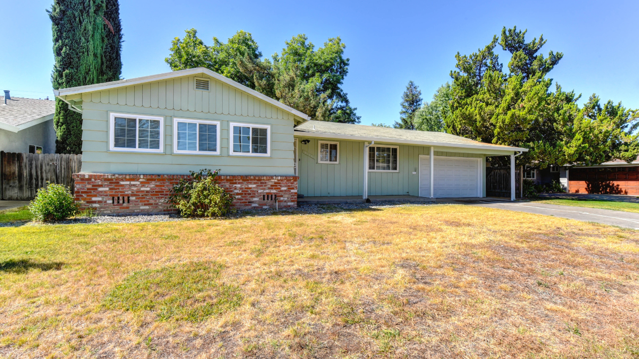 2178 56th Avenue, Sacramento, CA, 95822 Scene 1