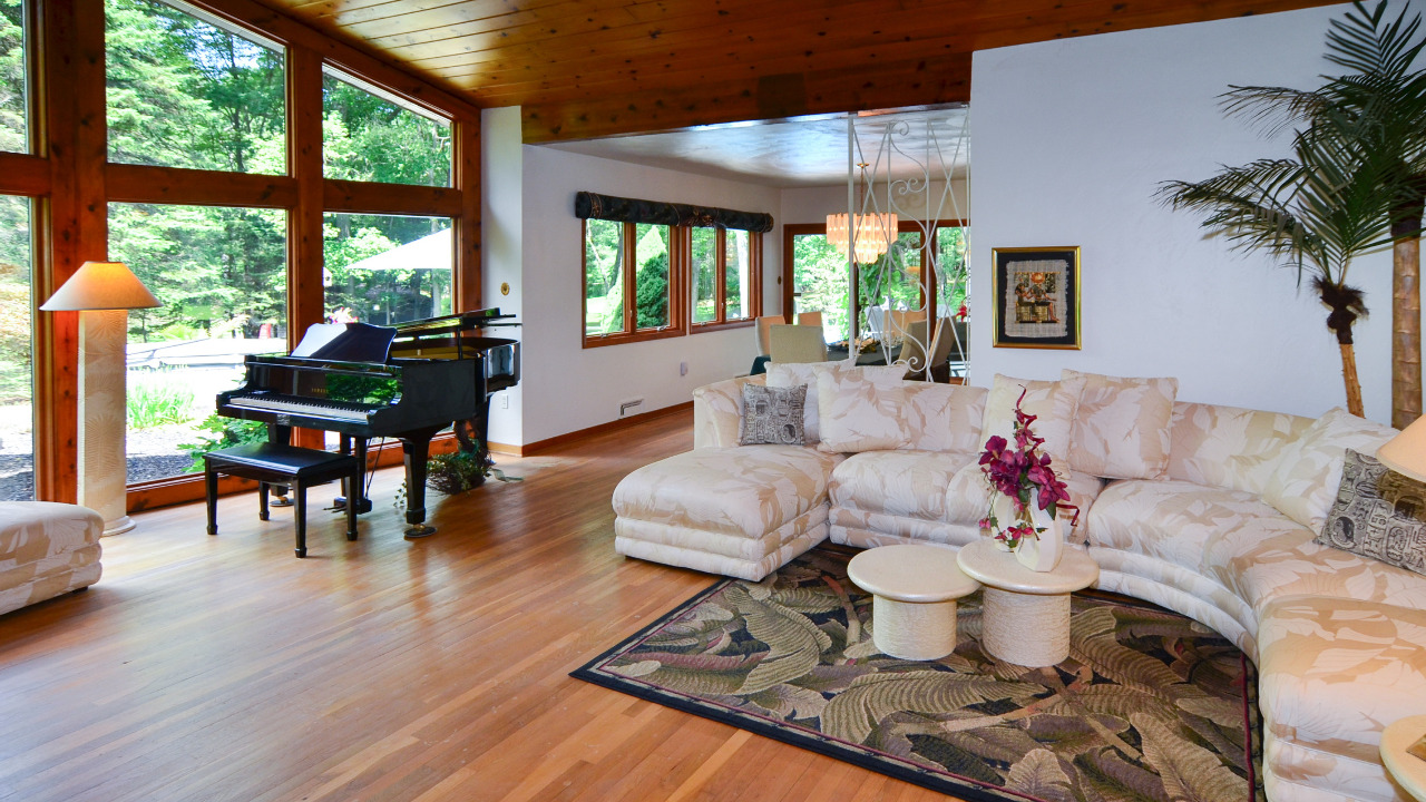 Great Room 4