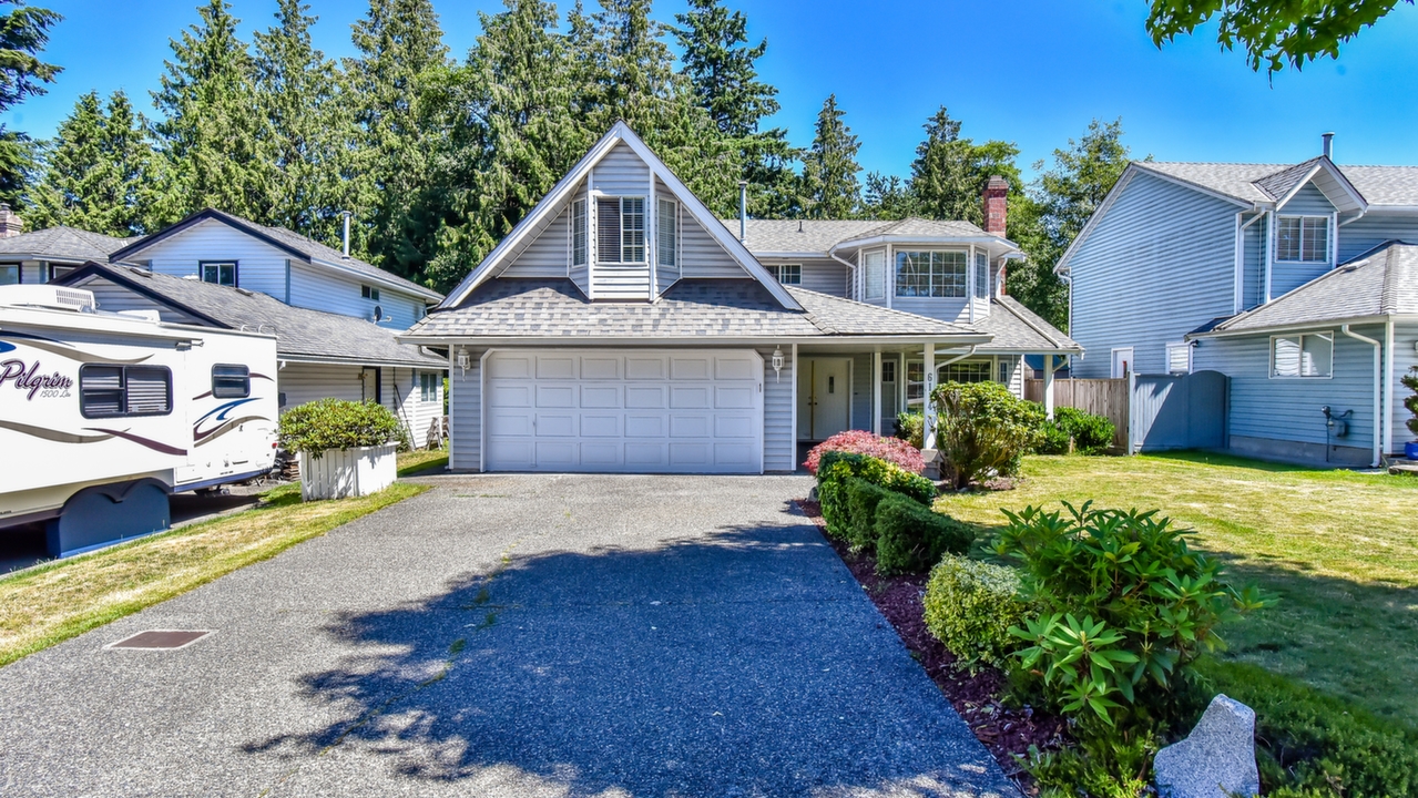 6114 134A St., Surrey, BC, V3X 1L9 Scene 1