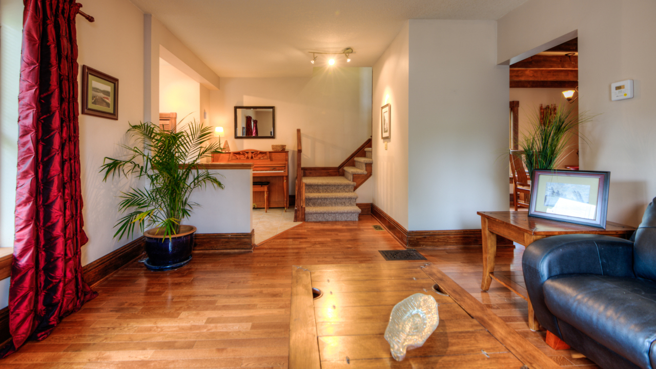 218 Jacob Street, Cambridge, ON, N3H 2T9 Scene 2