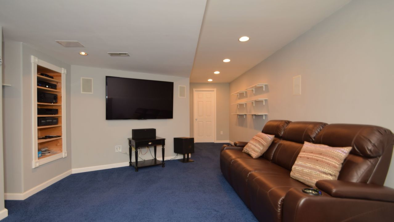 126 Aileen Dr, Lansdale, PA, 19446 Scene 4