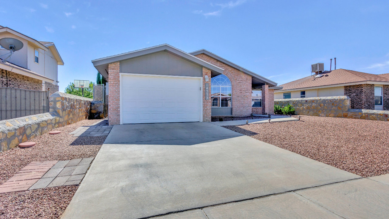 14332 Desierto Lindo Ave, Horizon City, TX, 79928 Scene 2