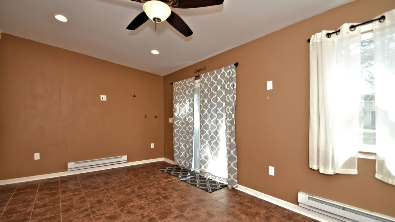 54 W Hamlin Ave, Telford, PA, 18969 Scene 4