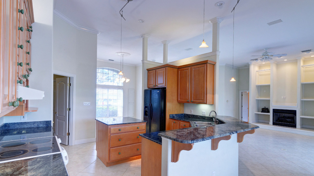 12_Kitchen_01