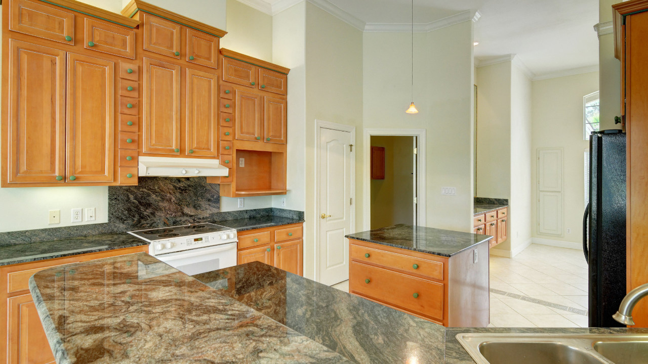 16_Kitchen_05