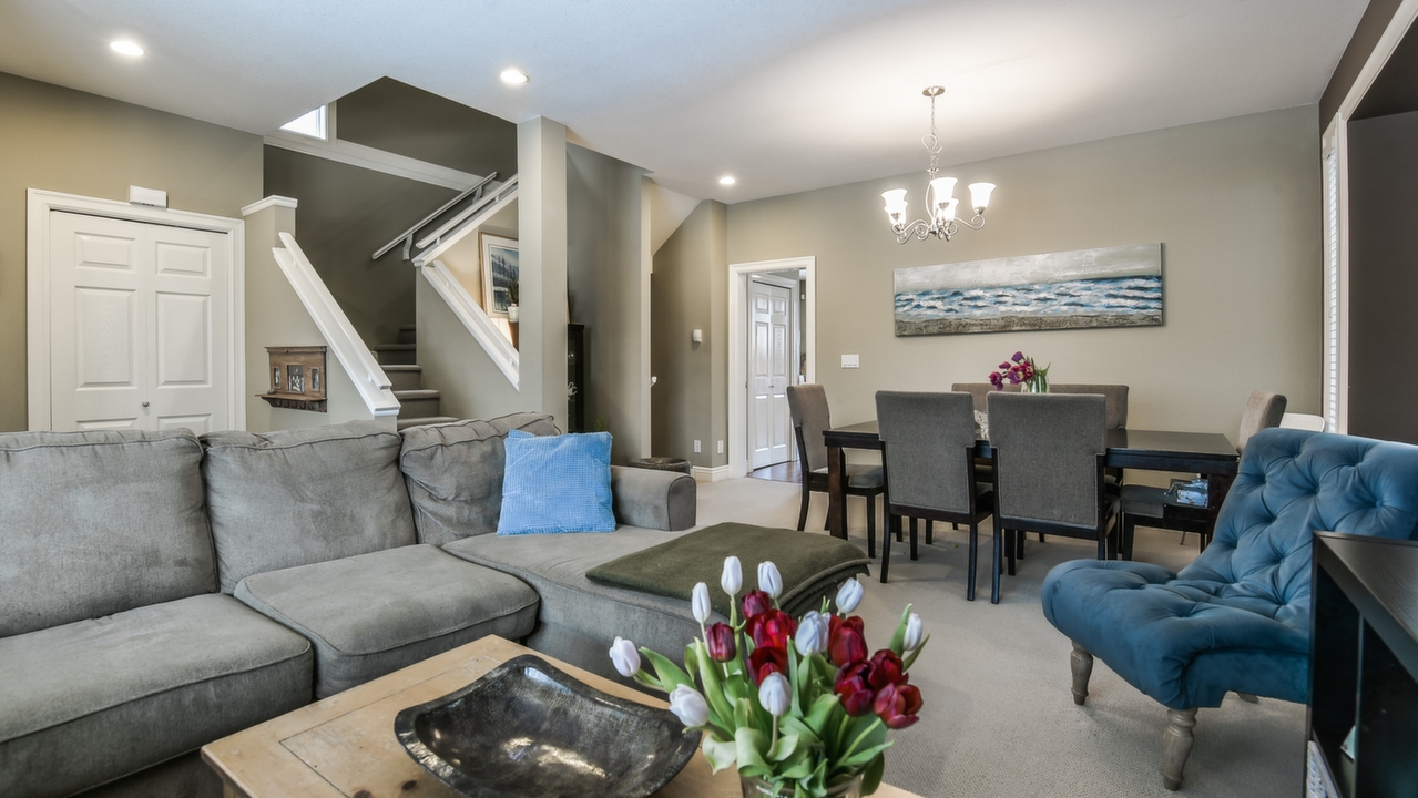 19459 66A Ave, Surrey, BC, V4N 0C3 Scene 4